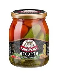 Маринованное овощное ассорти «Скатерть-Самобранка» (корнишоны и томаты черри), вес нетто 680г