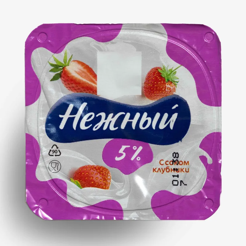 Йогурт Нежный со вкусом клубники 5%, 100 г
