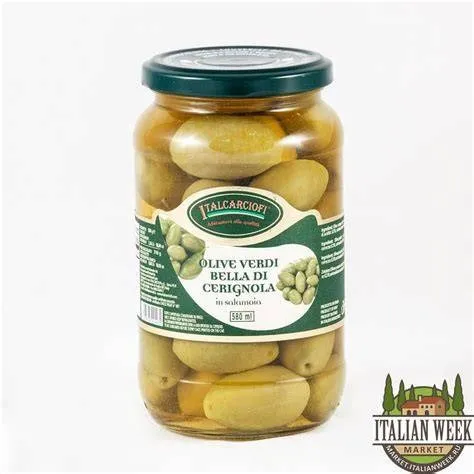 Зеленые оливки Italcarciofi "Olive Verdi Bella di Cerignola in salamoia" (крупные оливки в рассоле, объем: 580 мл)