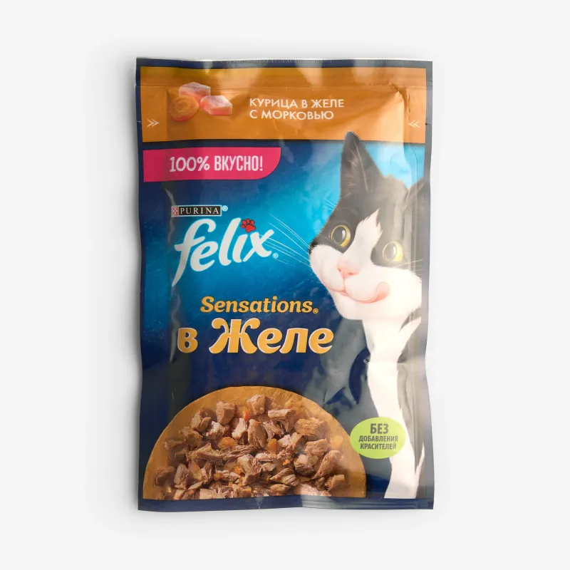 Корм Felix влажный Sensations курица в желе с морковью для взрослых кошек, 75 г