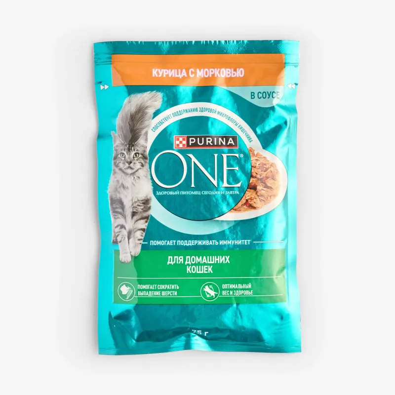 Корм Purina One влажный с курицей и морковью для домашних кошек, 75 г