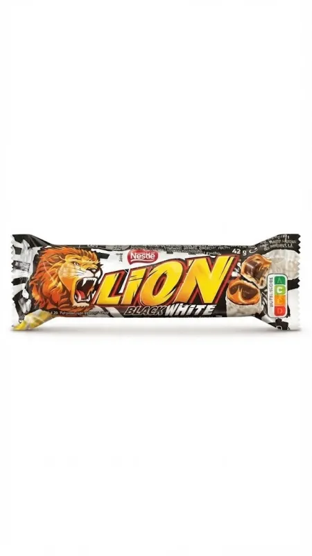 Шоколадный батончик Nestle Lion Black White, 42 г